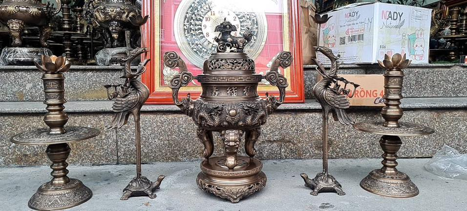 Cảm nhận về nghệ nhân Phạm Đạt và ý nghĩa bộ đỉnh hạc